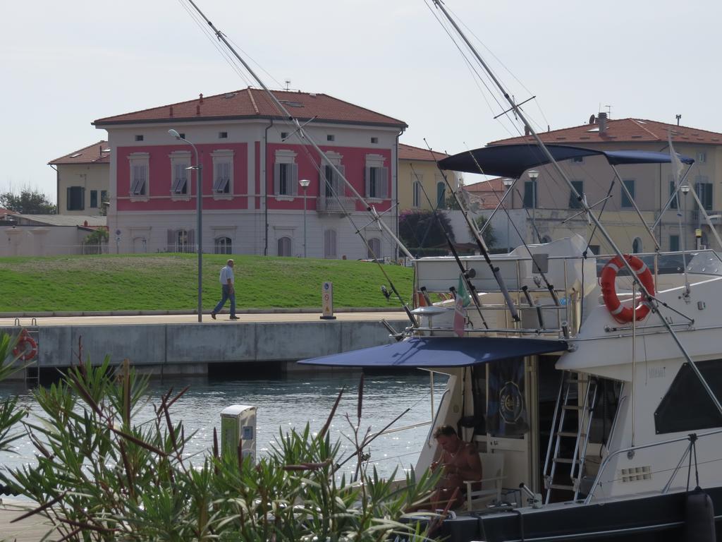 Hotel Villino Ermione Marina Di Pisa Exterior foto