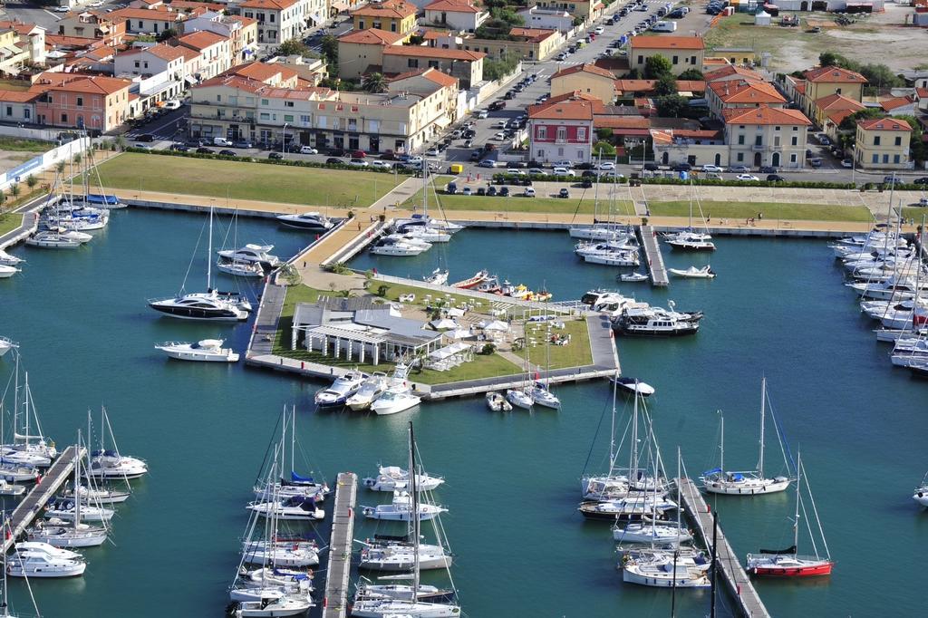 Hotel Villino Ermione Marina Di Pisa Exterior foto