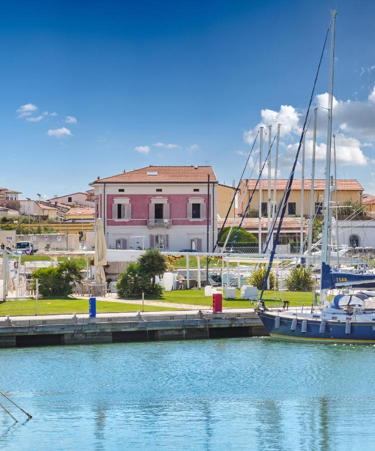 Hotel Villino Ermione Marina Di Pisa Exterior foto